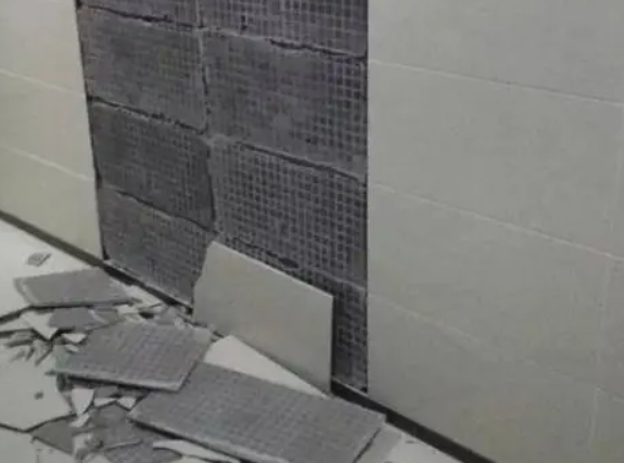 泰来瓷砖空鼓维修公司分享下泰来墙砖松动维修的知识